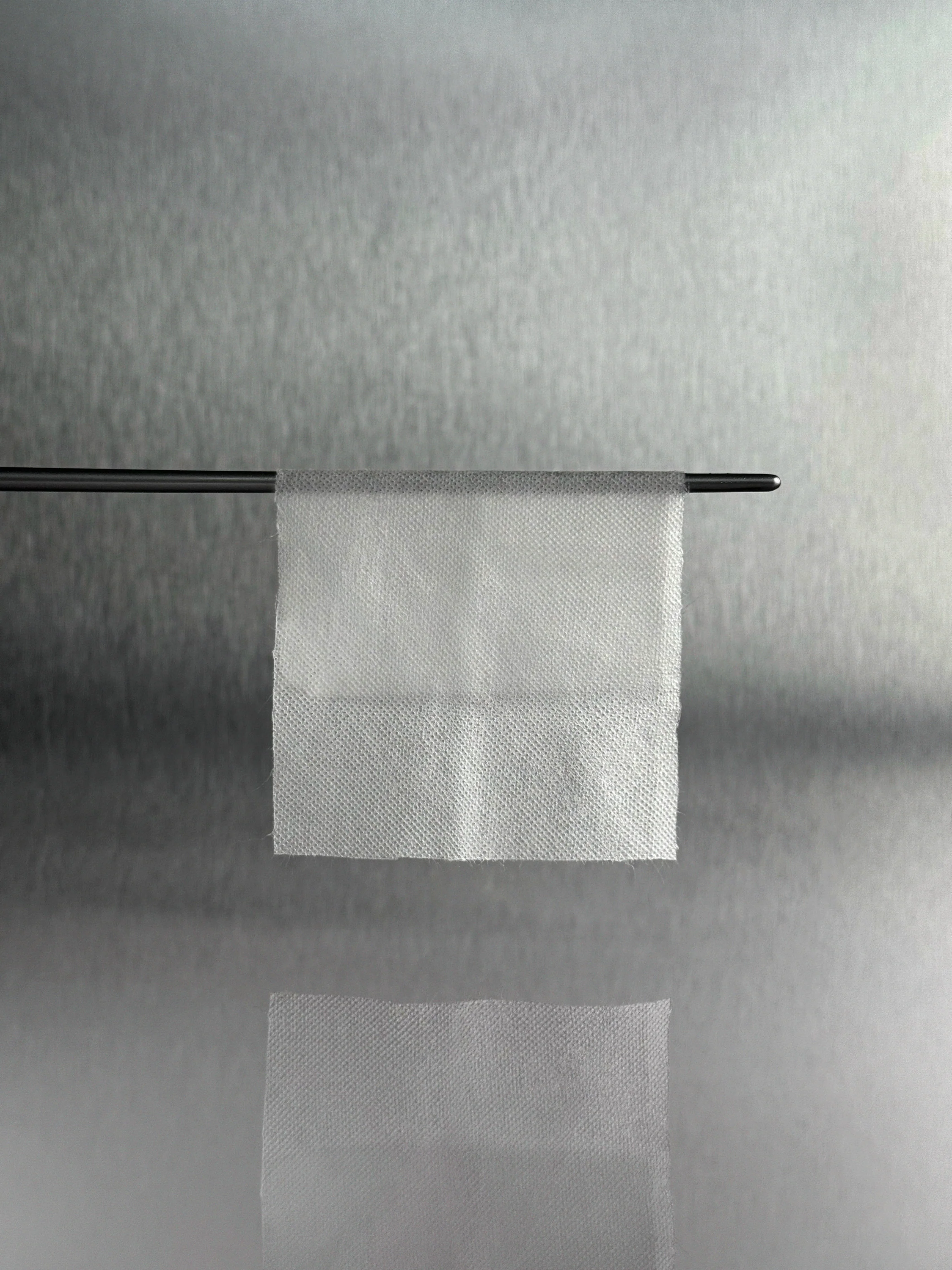 Hyaluronic Cleansing Conditioning Cloths - Image 3